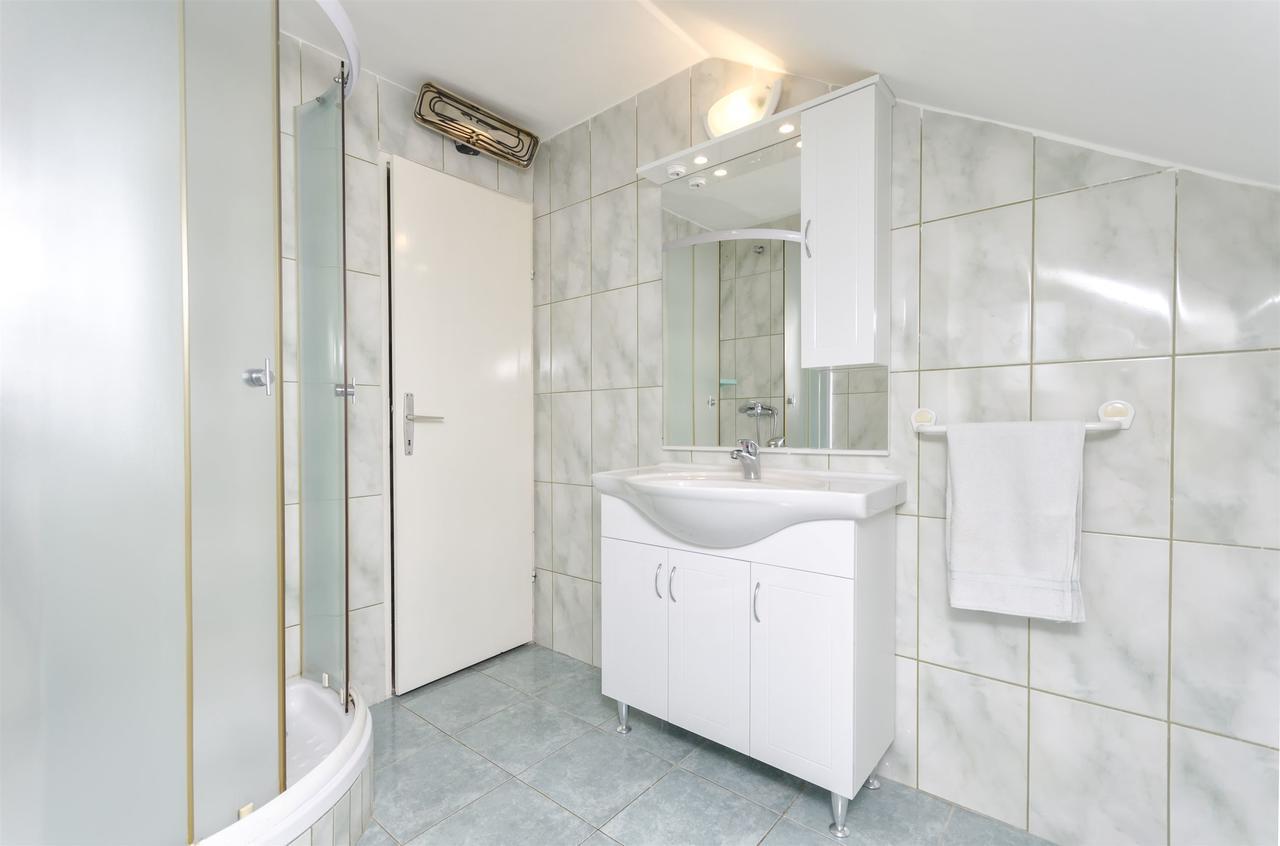 Apartments Toni Vodice Exterior foto
