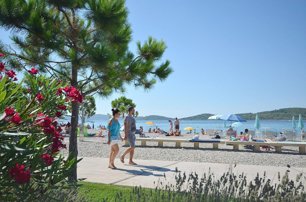 Apartments Toni Vodice Exterior foto